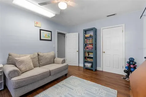 311 Sunset Drive N St Petersburg FL 33710