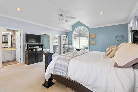 311 Sunset Drive N St Petersburg FL 33710