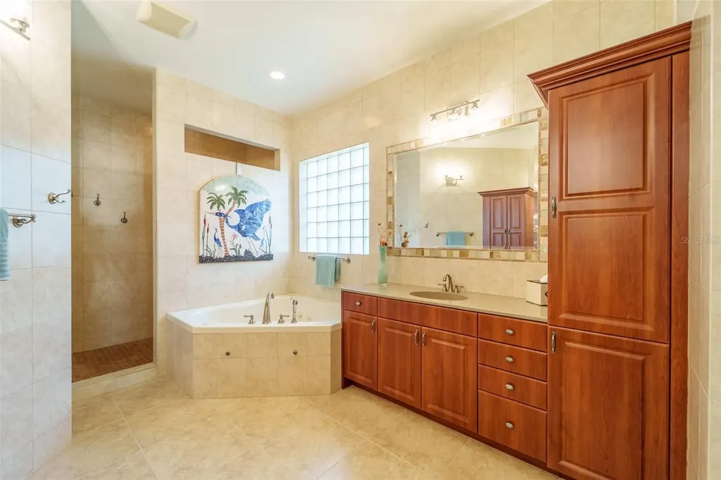 1930 Bayshore Drive Englewood FL 34223