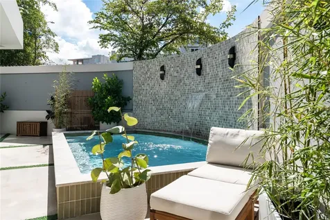 1 Almendares San Juan PR 00907
