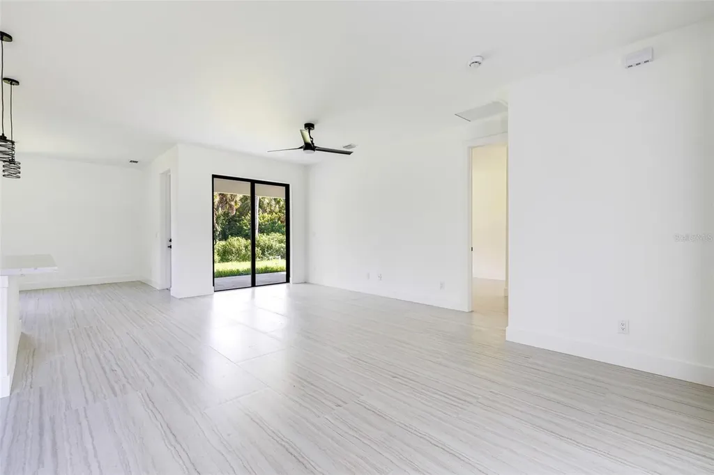 17196 Glenview Avenue Port Charlotte FL 33954