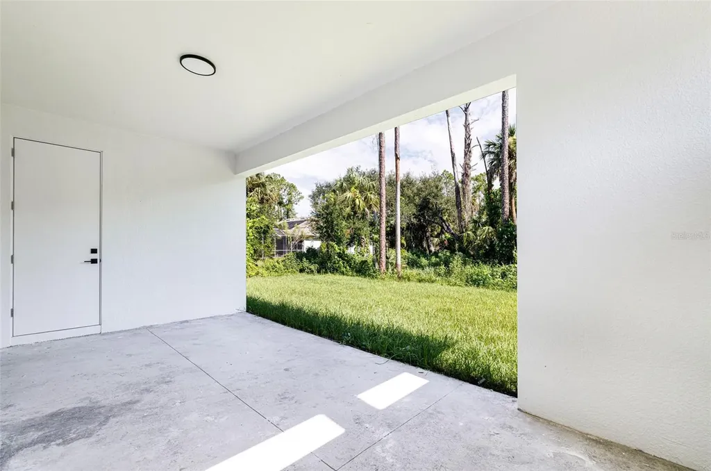 17196 Glenview Avenue Port Charlotte FL 33954