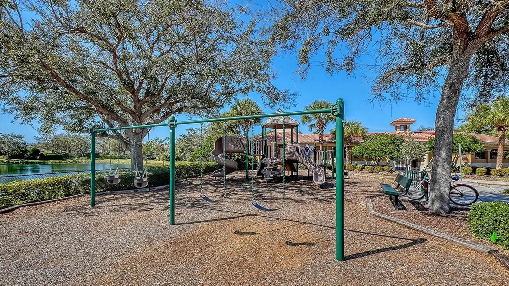 665 Crane Prairie Way Osprey FL 34229
