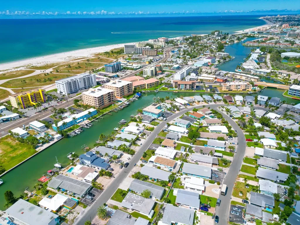 11295 1st Street E Treasure Island FL 33706