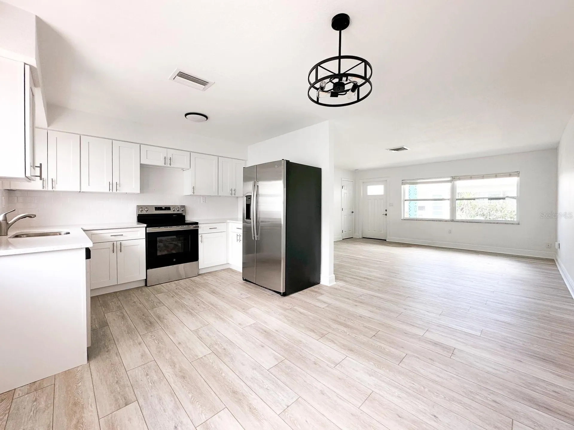 11295 1st Street E Treasure Island FL 33706