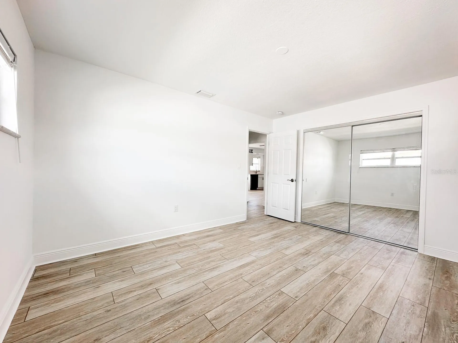11295 1st Street E Treasure Island FL 33706