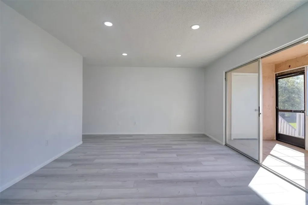 4004 Cortez Drive Tampa FL 33614
