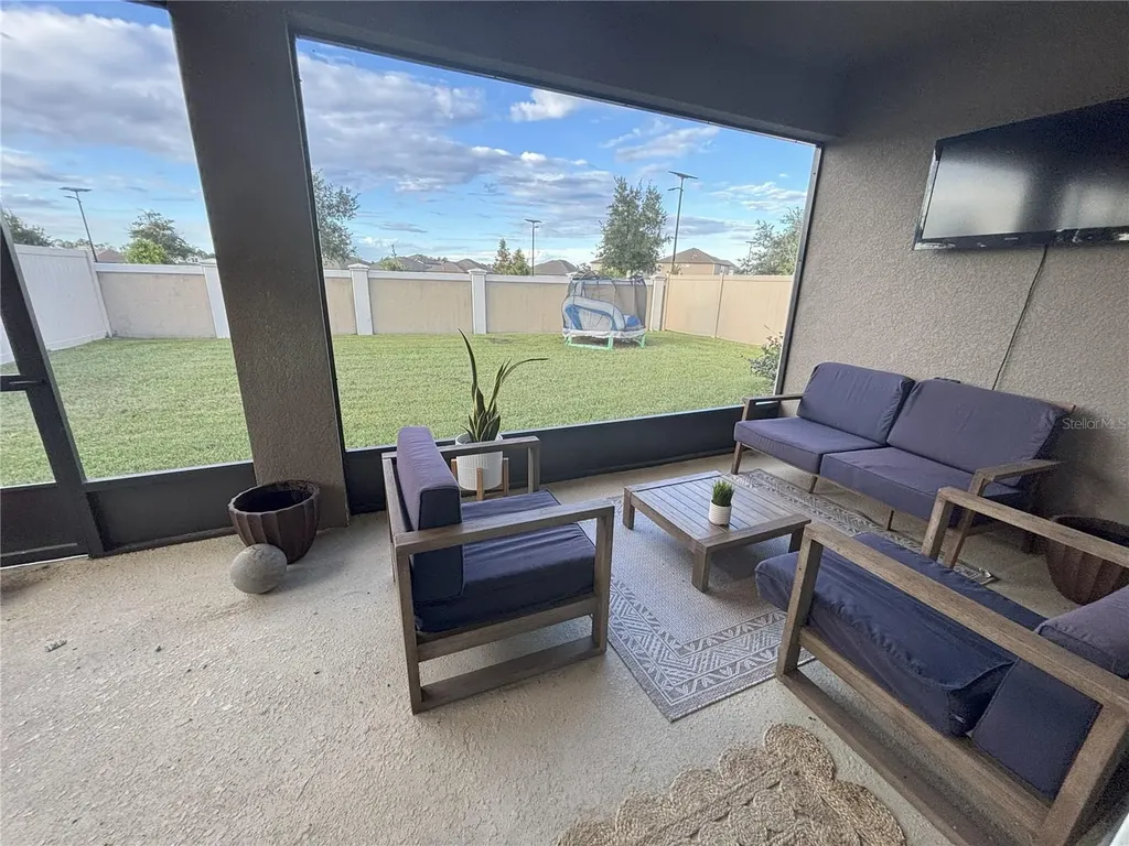 10684 Tally Fawn Loop San Antonio FL 33576