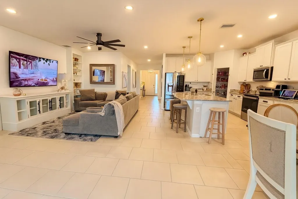10684 Tally Fawn Loop San Antonio FL 33576