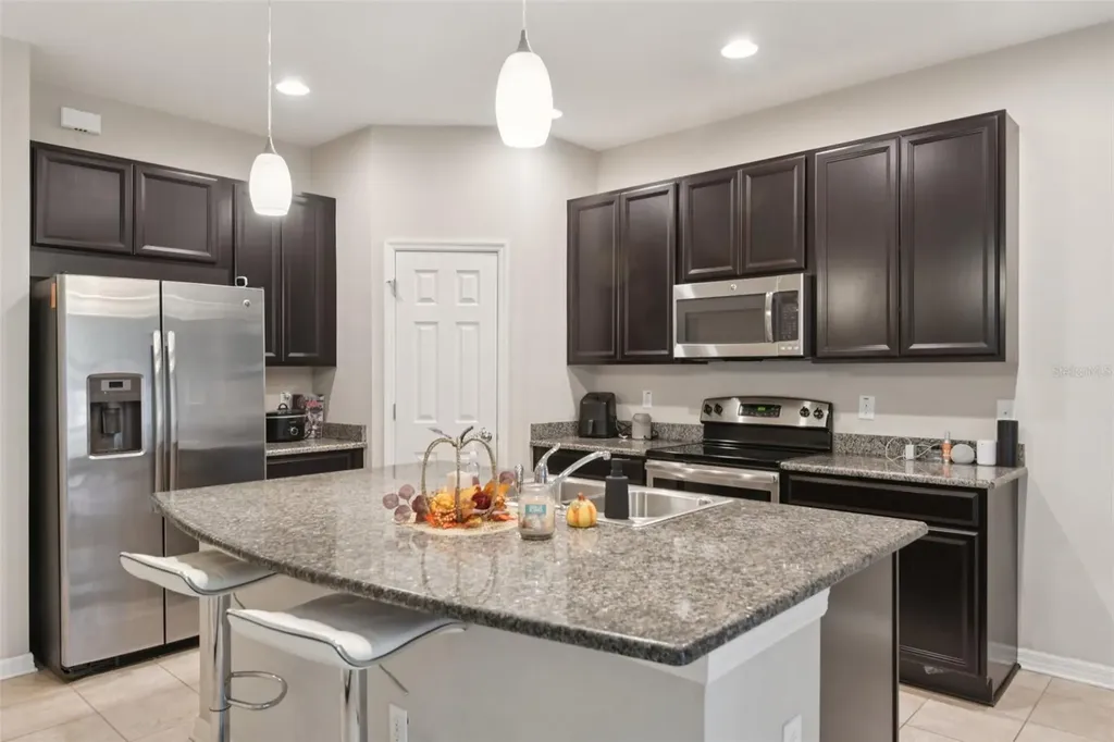 7046 Towne Lake Road Riverview FL 33578