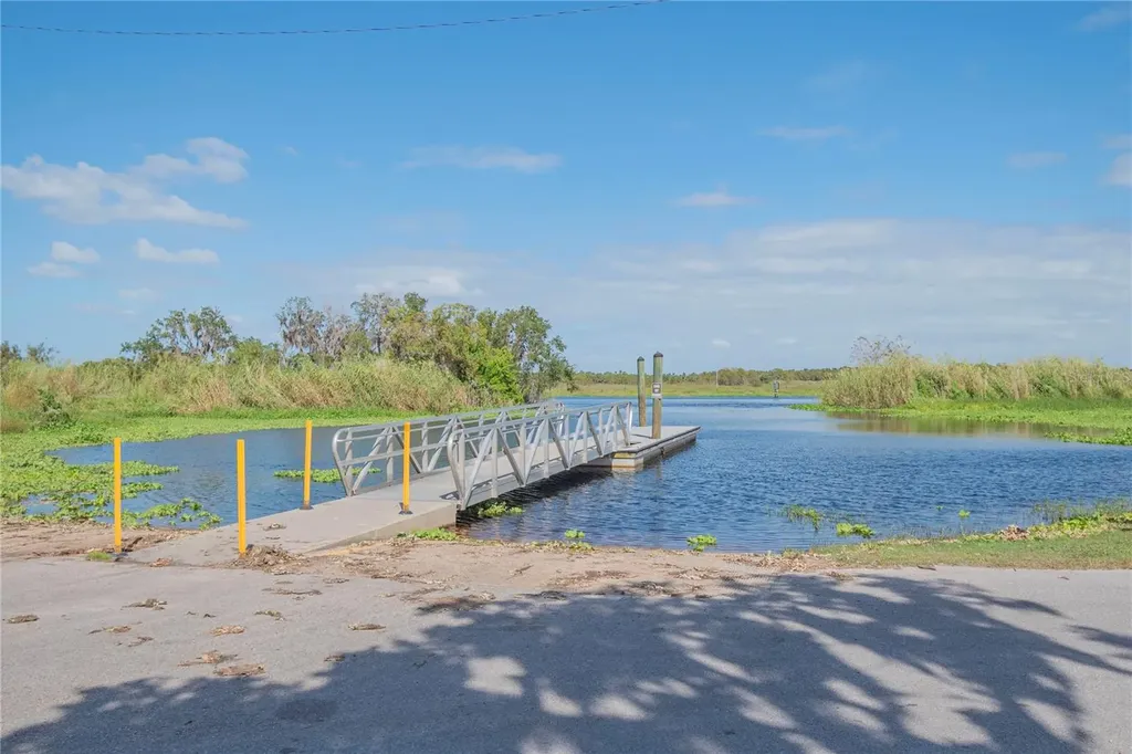 2082 Shady Lane Geneva FL 32732