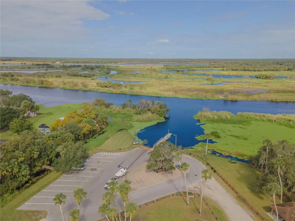 2082 Shady Lane Geneva FL 32732