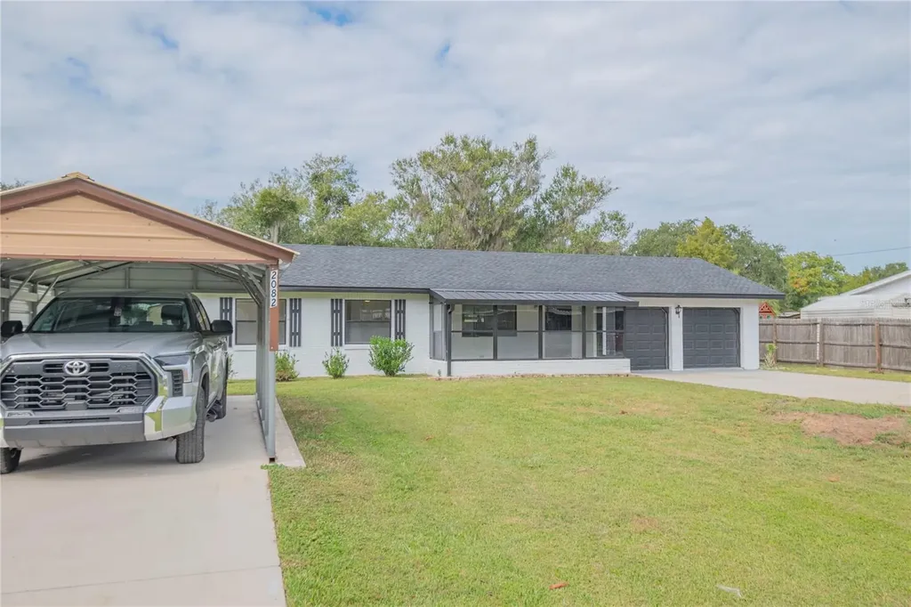 2082 Shady Lane Geneva FL 32732