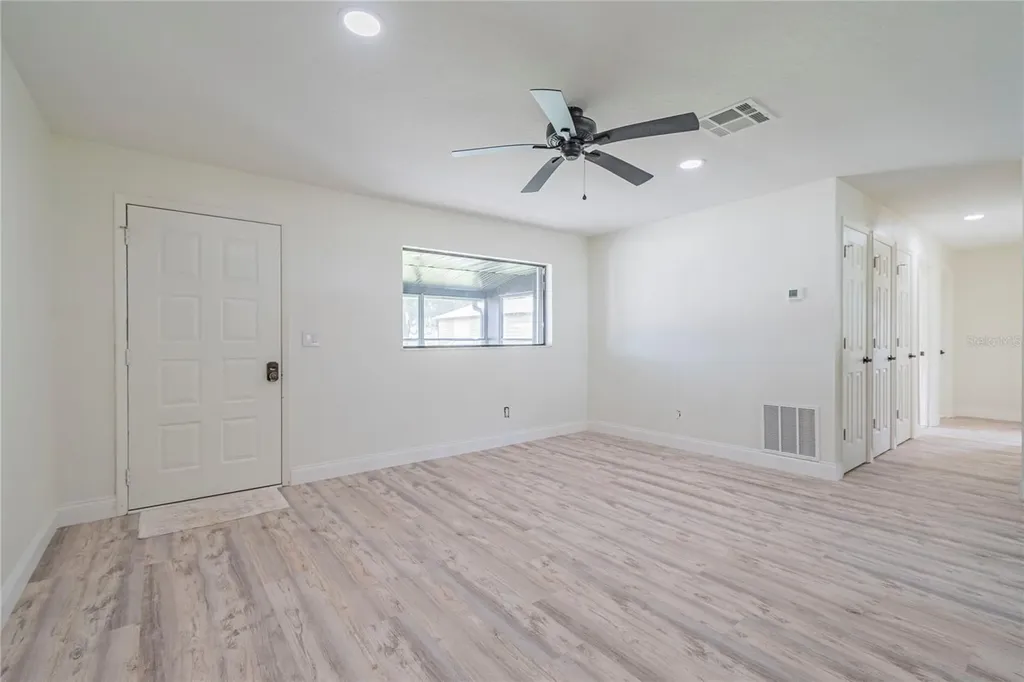 2082 Shady Lane Geneva FL 32732