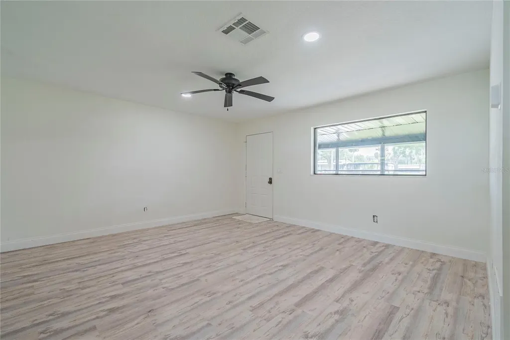 2082 Shady Lane Geneva FL 32732