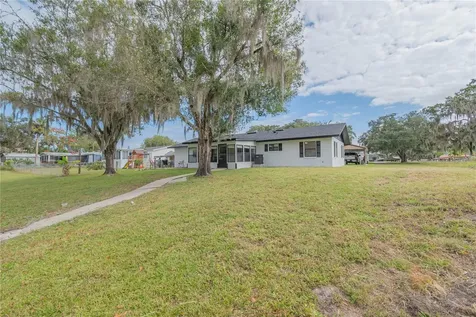 2082 Shady Lane Geneva FL 32732
