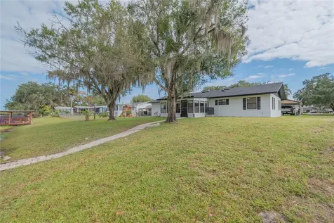 2082 Shady Lane Geneva FL 32732