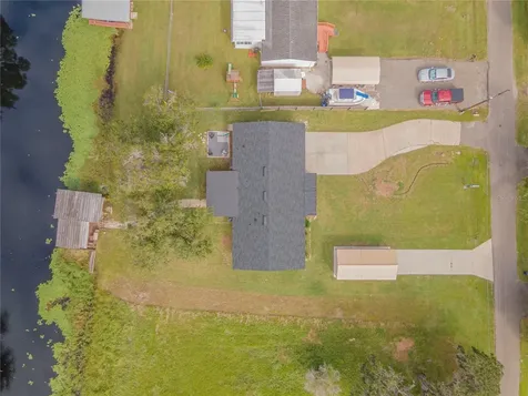 2082 Shady Lane Geneva FL 32732