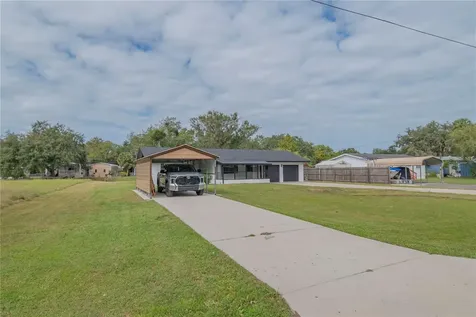 2082 Shady Lane Geneva FL 32732