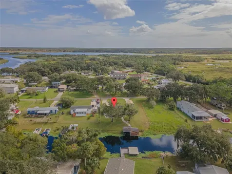 2082 Shady Lane Geneva FL 32732