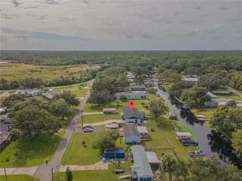 2082 Shady Lane Geneva FL 32732