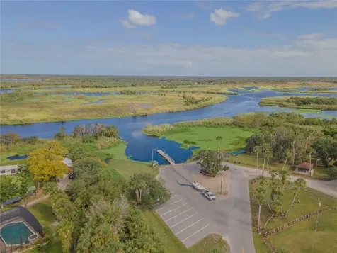 2082 Shady Lane Geneva FL 32732