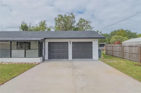 2082 Shady Lane Geneva FL 32732