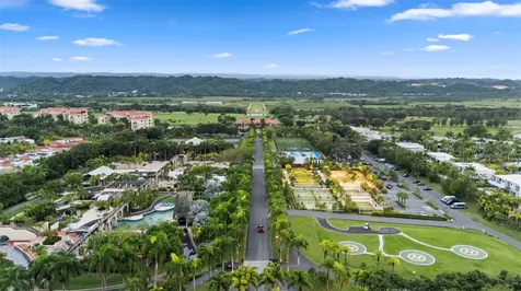 Carr. 693 Km.10 Hm 7 Plantation Village Drive Dorado PR 00646