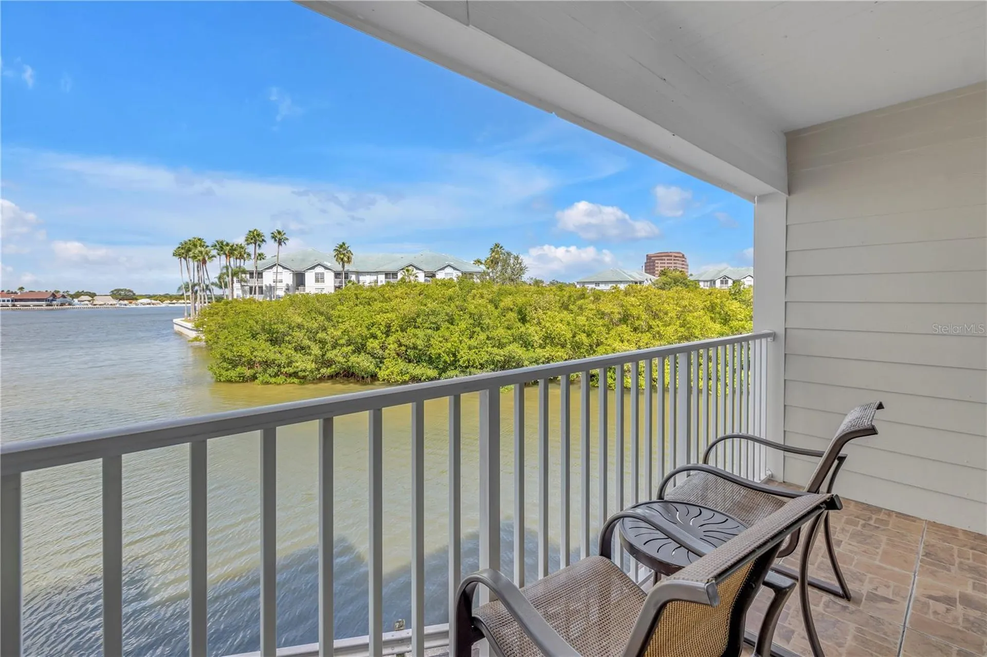2506 N Rocky Point Drive Tampa FL 33607