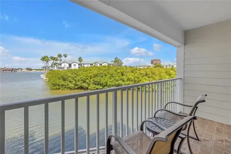 2506 N Rocky Point Drive Tampa FL 33607