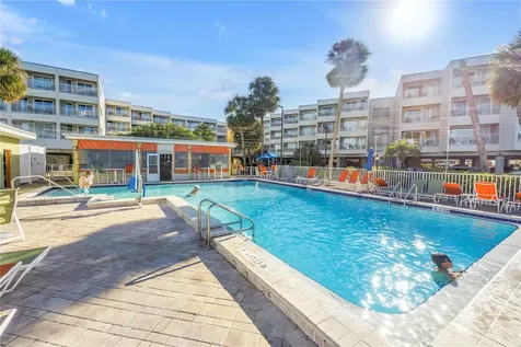 2506 N Rocky Point Drive Tampa FL 33607