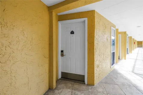 2506 N Rocky Point Drive Tampa FL 33607