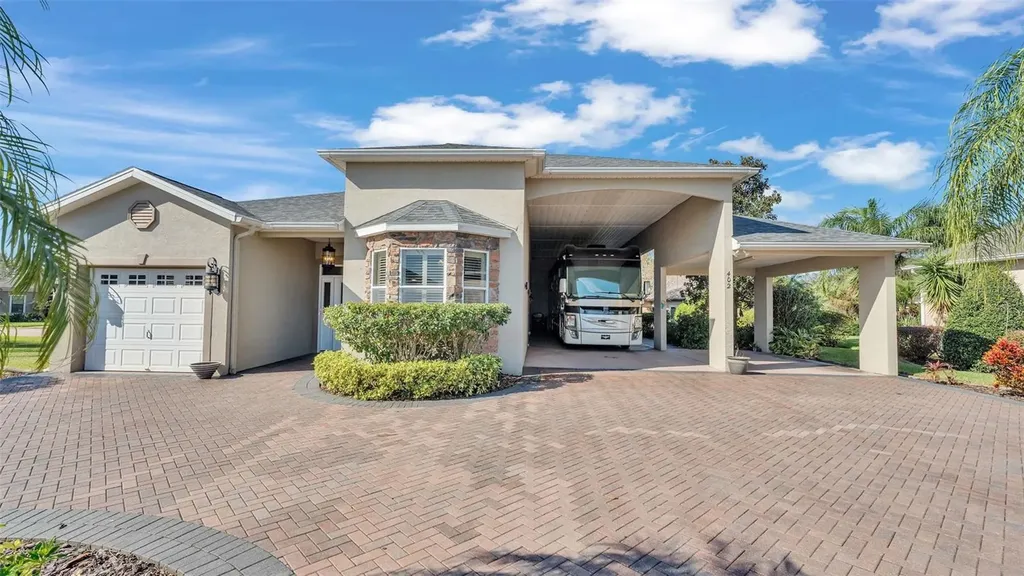 402 Cruisers Drive Polk City FL 33868