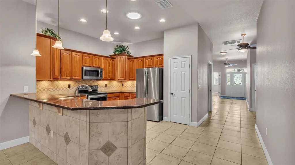 402 Cruisers Drive Polk City FL 33868