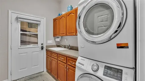 402 Cruisers Drive Polk City FL 33868