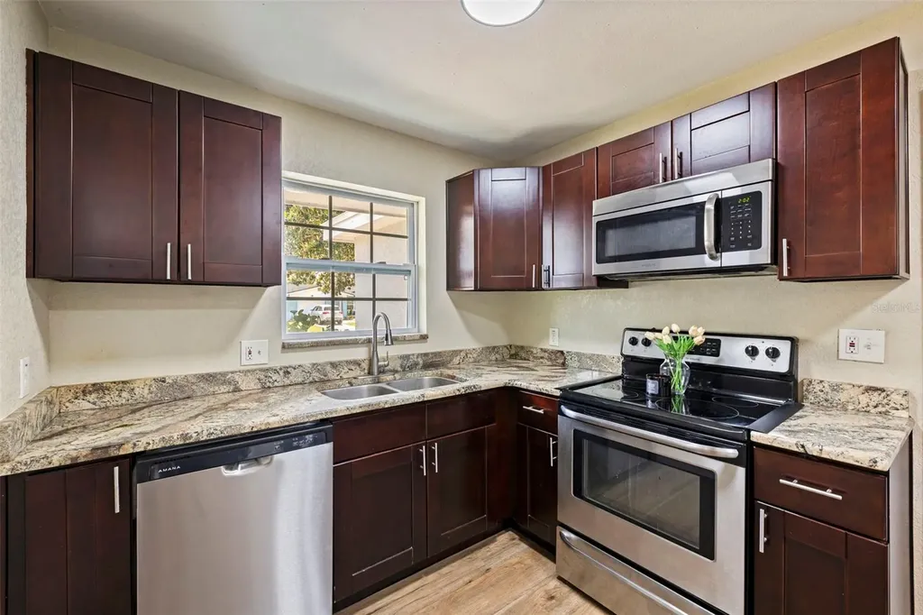 3911 12th Avenue N St Petersburg FL 33713