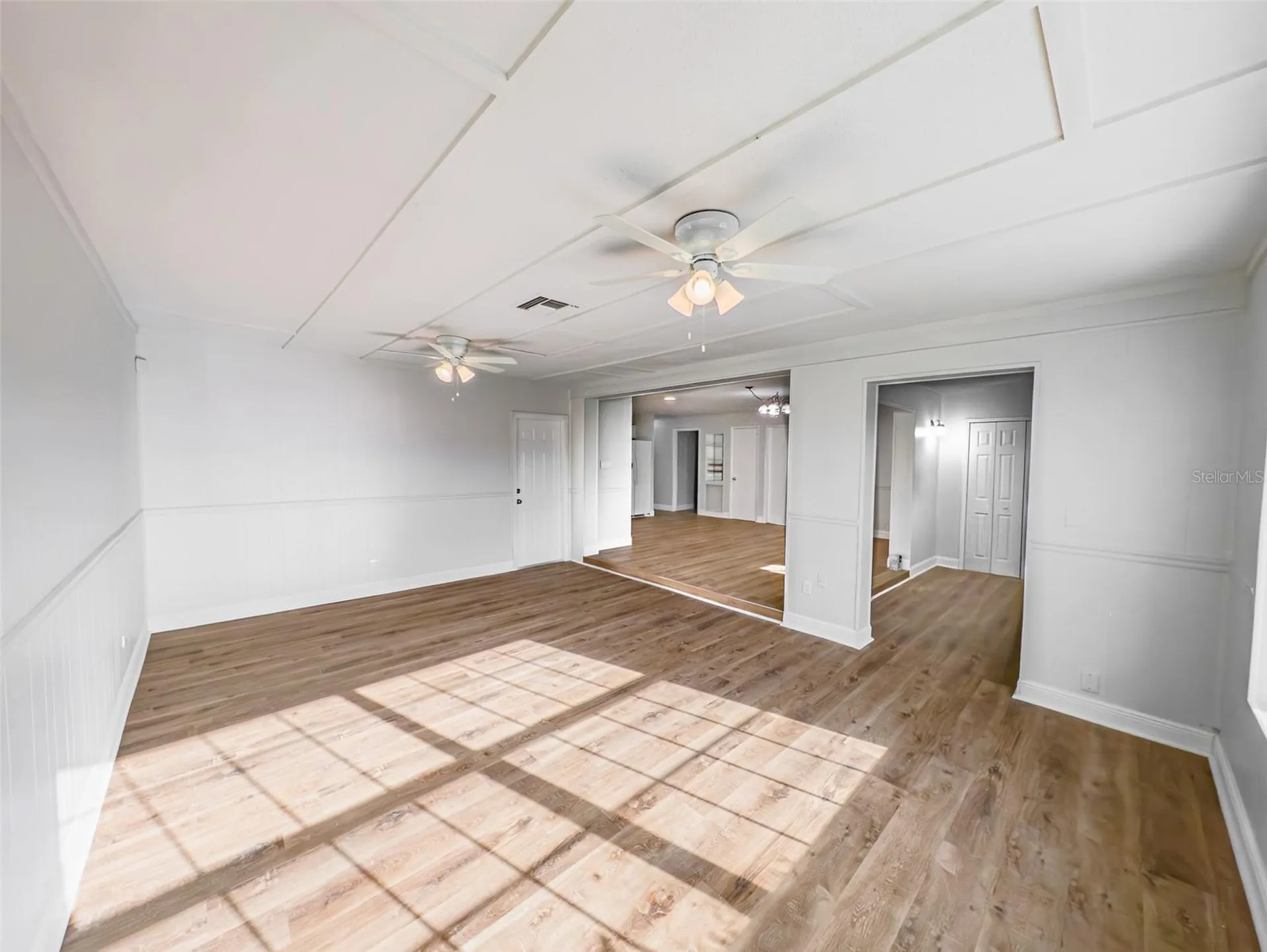 830 N Sunset Drive Mount Dora FL 32757