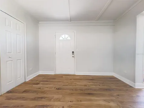 830 N Sunset Drive Mount Dora FL 32757