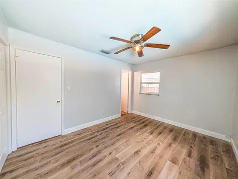 830 N Sunset Drive Mount Dora FL 32757