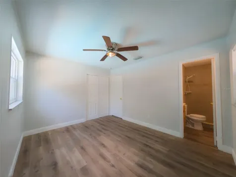 830 N Sunset Drive Mount Dora FL 32757