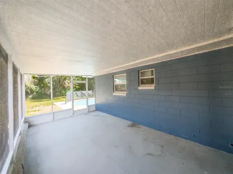 830 N Sunset Drive Mount Dora FL 32757