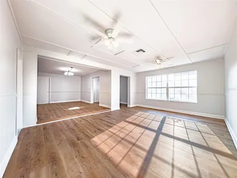 830 N Sunset Drive Mount Dora FL 32757
