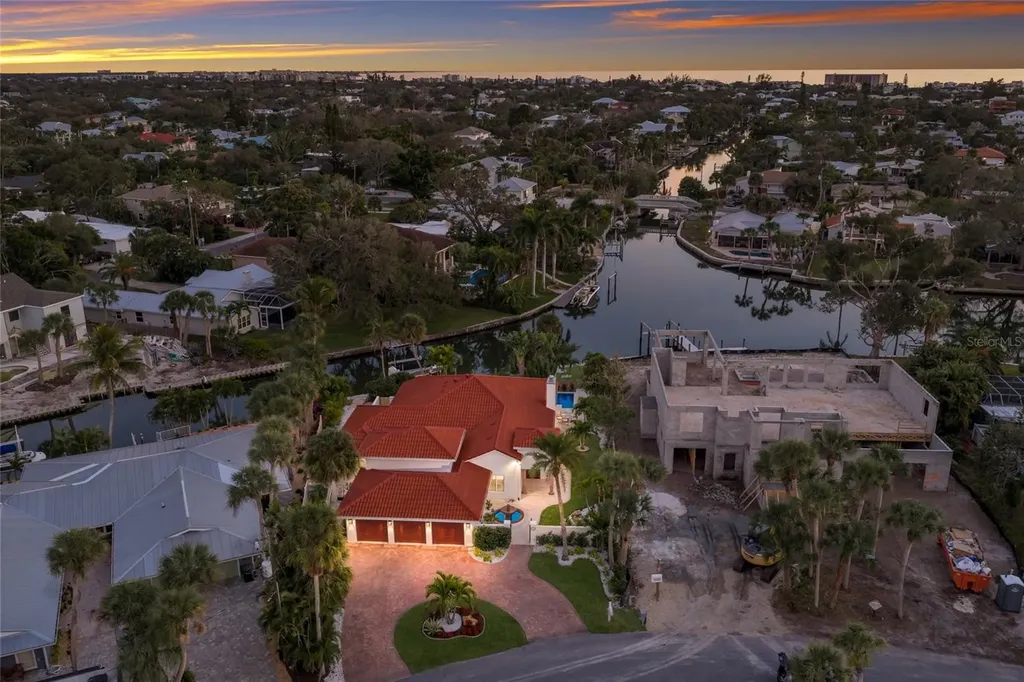 4833 Featherbed Lane Sarasota FL 34242