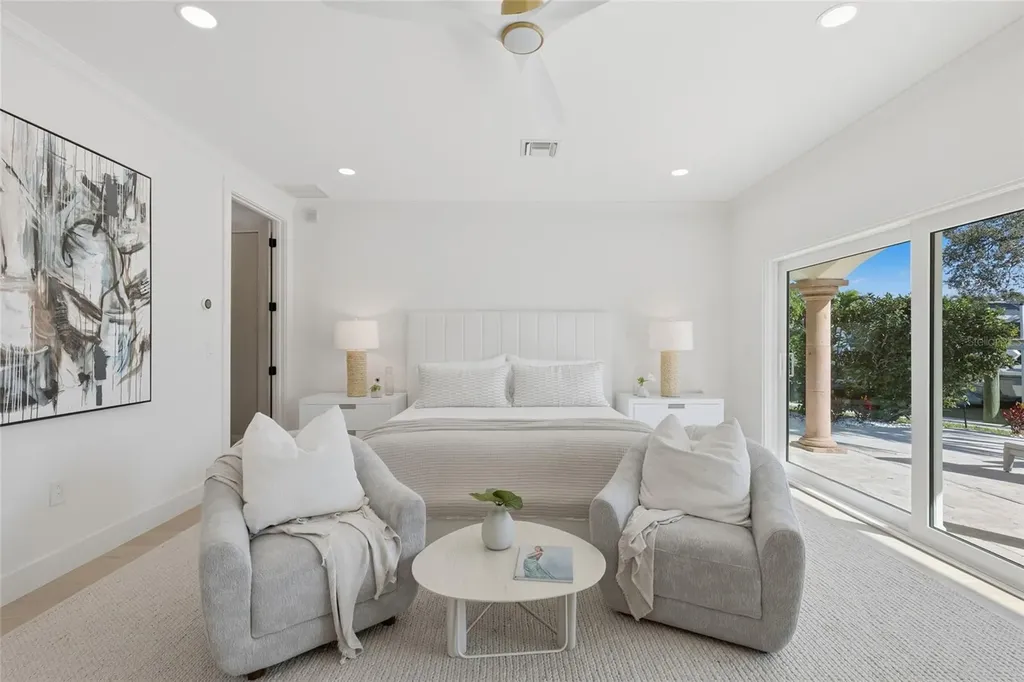 4833 Featherbed Lane Sarasota FL 34242