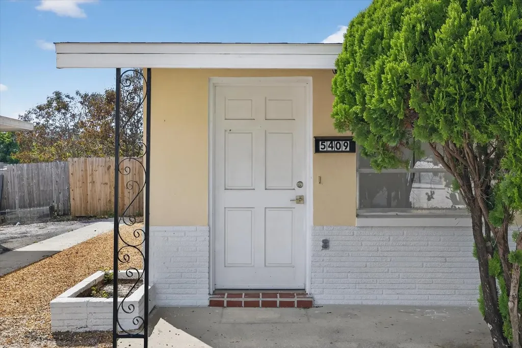 5409 Oceanic Road Holiday FL 34690