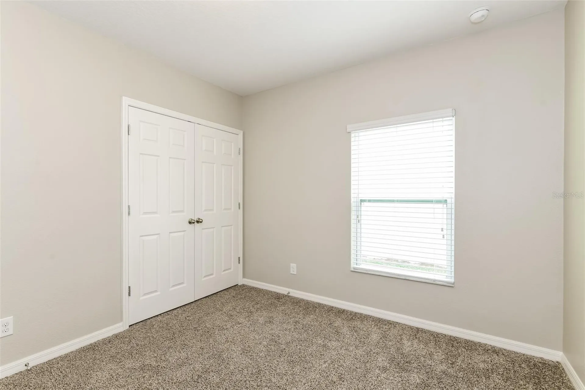 216 Whispering Pines Way Davenport FL 33837