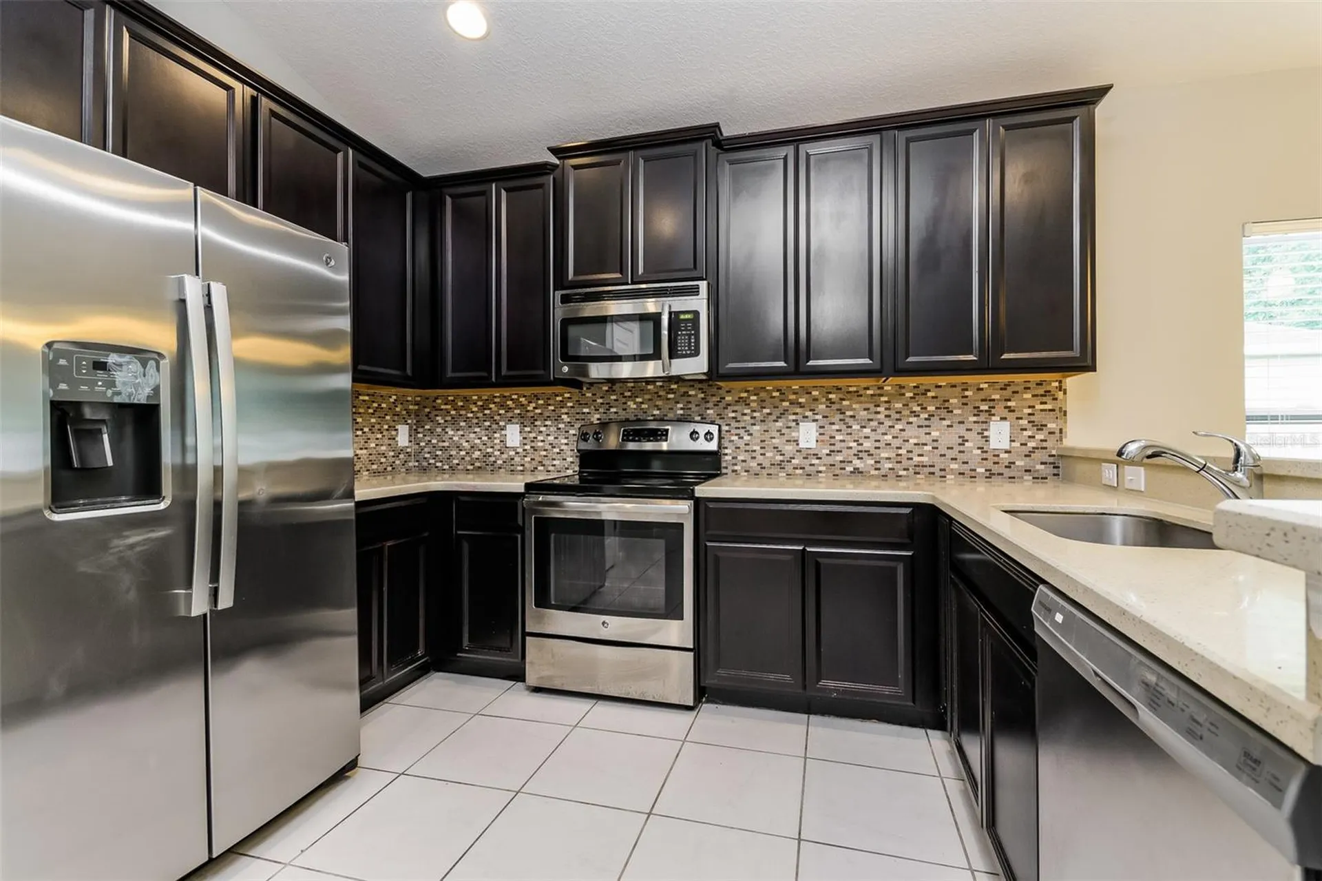 216 Whispering Pines Way Davenport FL 33837
