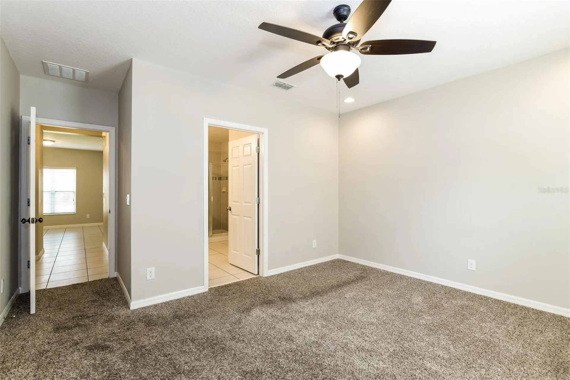 216 Whispering Pines Way Davenport FL 33837