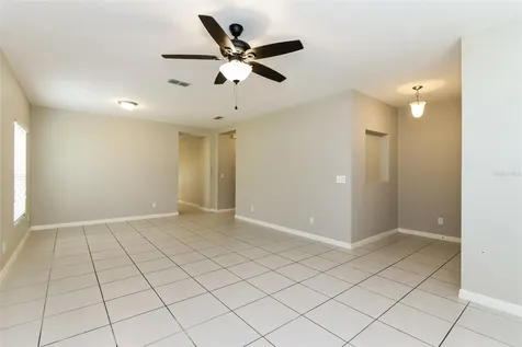 216 Whispering Pines Way Davenport FL 33837