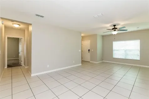 216 Whispering Pines Way Davenport FL 33837